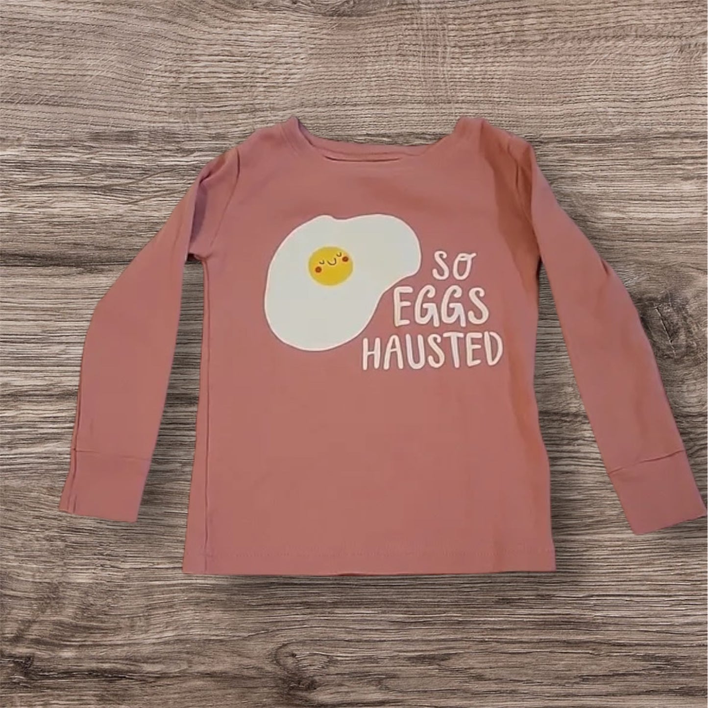 Old Navy Egg Hausted Shirt 5t PRELOVED 1336